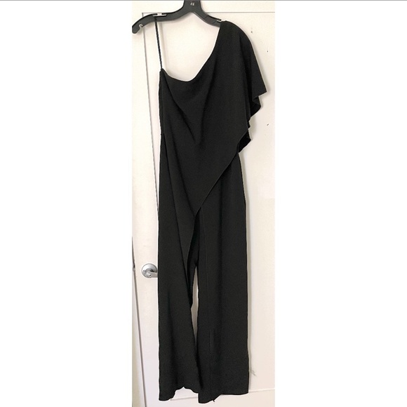 SOLD❌Issue NY black Jumpsuit - Picture 4 of 7